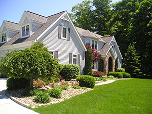 Landscapers and Lawncare Services in Leawood, KS